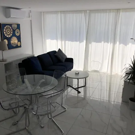 Appartement Sea View Near Port *