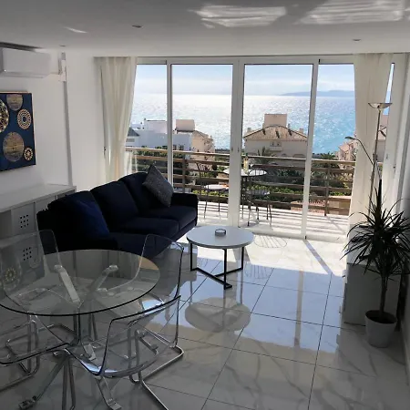 Sea View Near Port Lejlighed *