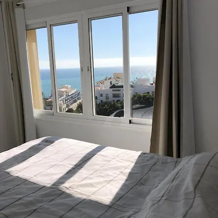 Sea View Near Port Apartment Estepona